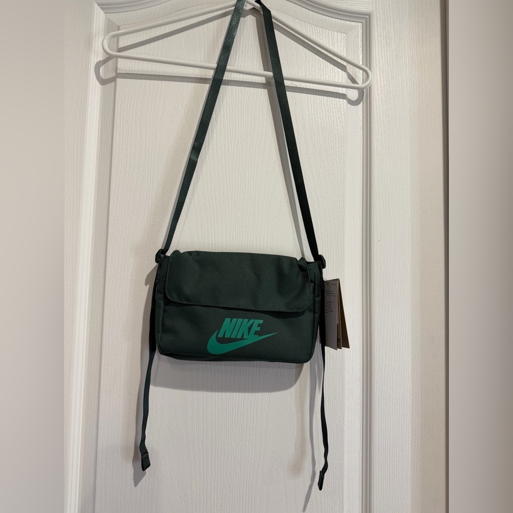 NWT Nike Dark Green Shoulder Bag